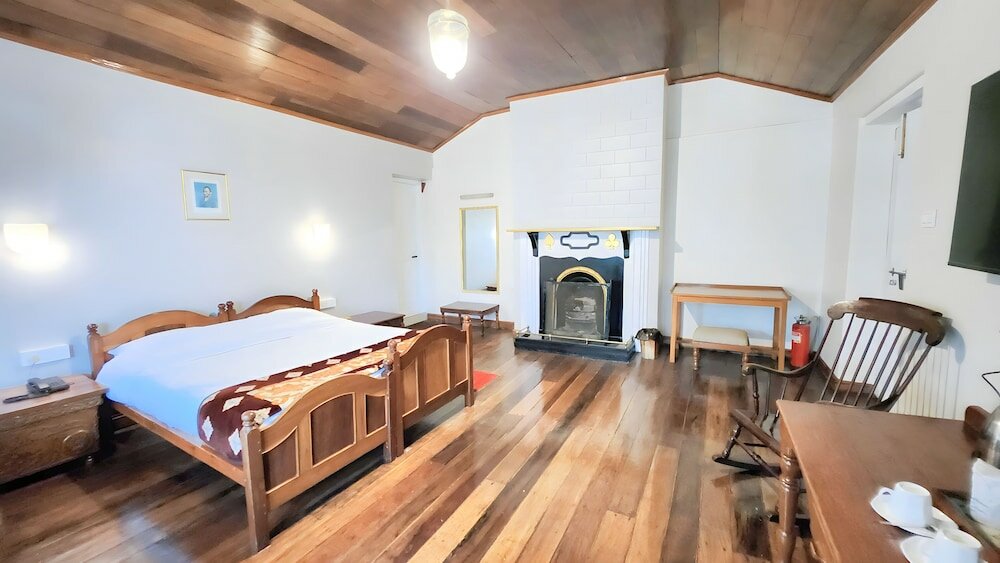 Фото Ivanhoe Hotel A Heritage Property