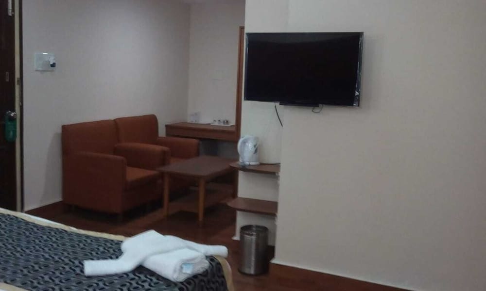 Фото Hotel Ambarish