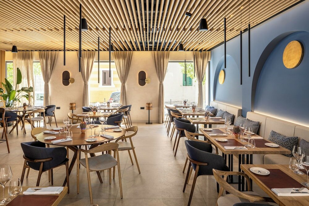 Фото Emotheo Heritage Hotel