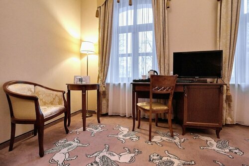 Гостиница Hotel Koronny в Замосьце