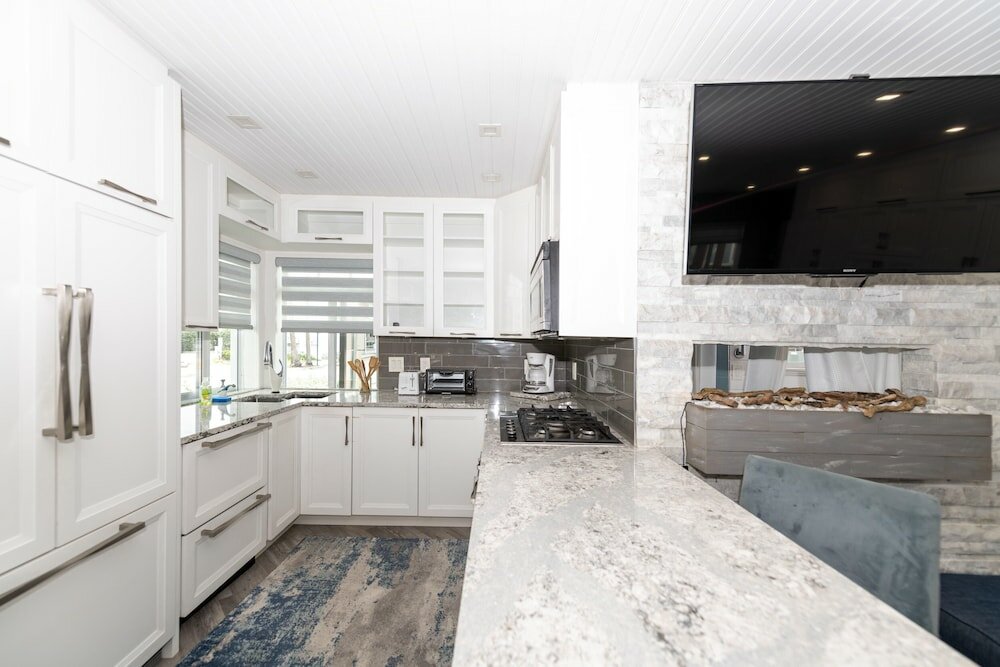 Фото Tropic Isle Boutique Hotel