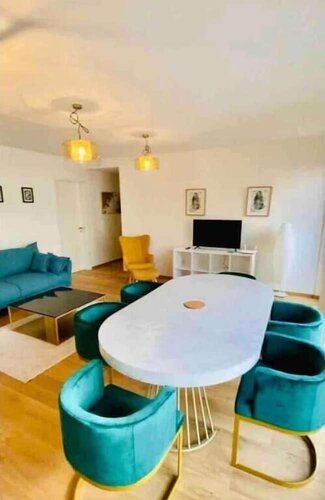 Гостиница 3 bedrooms Terrace Garden Parking