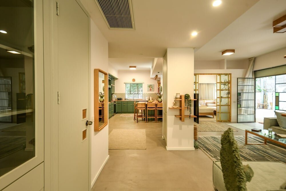 Фото Charming 2br Apt w a Breathtaking Patio