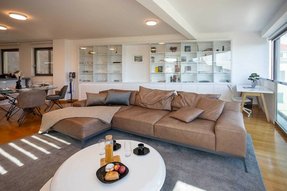 Фото SolStar Apartment