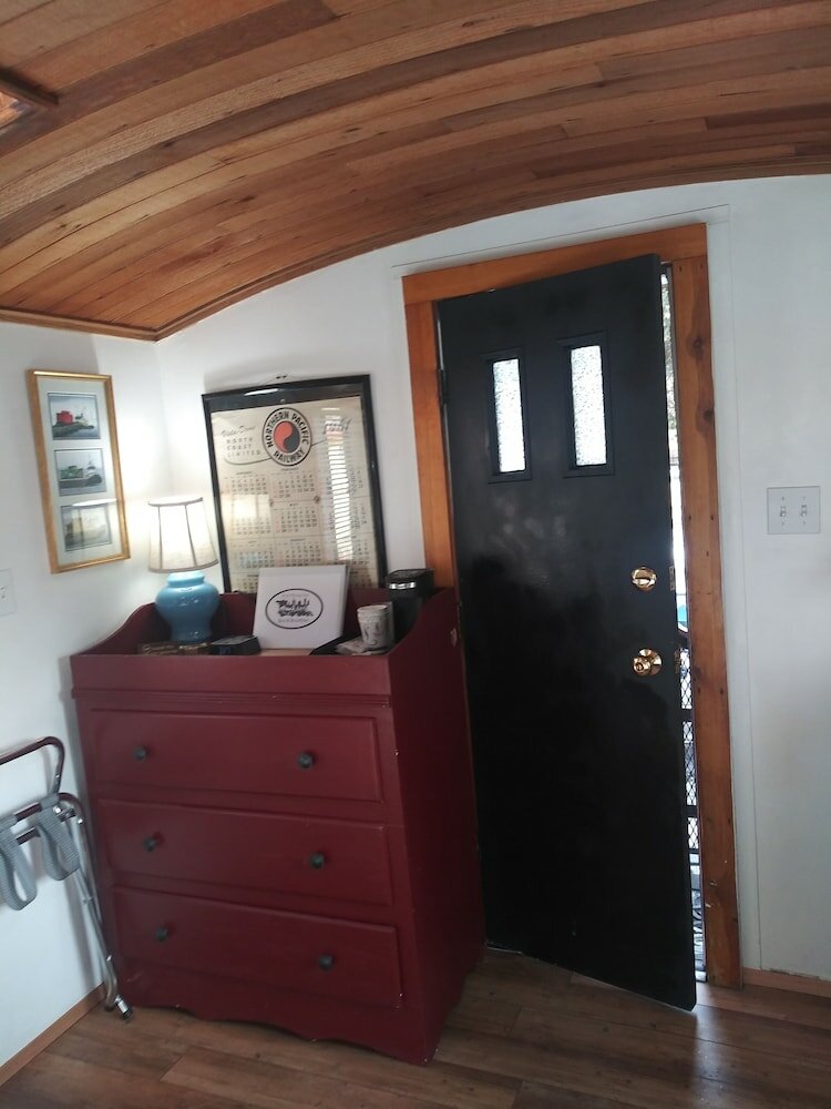 Фото Iron Horse Inn Bed & Breakfast