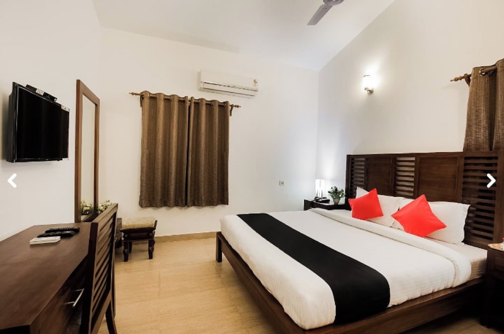 Фото Lush Garden Resort