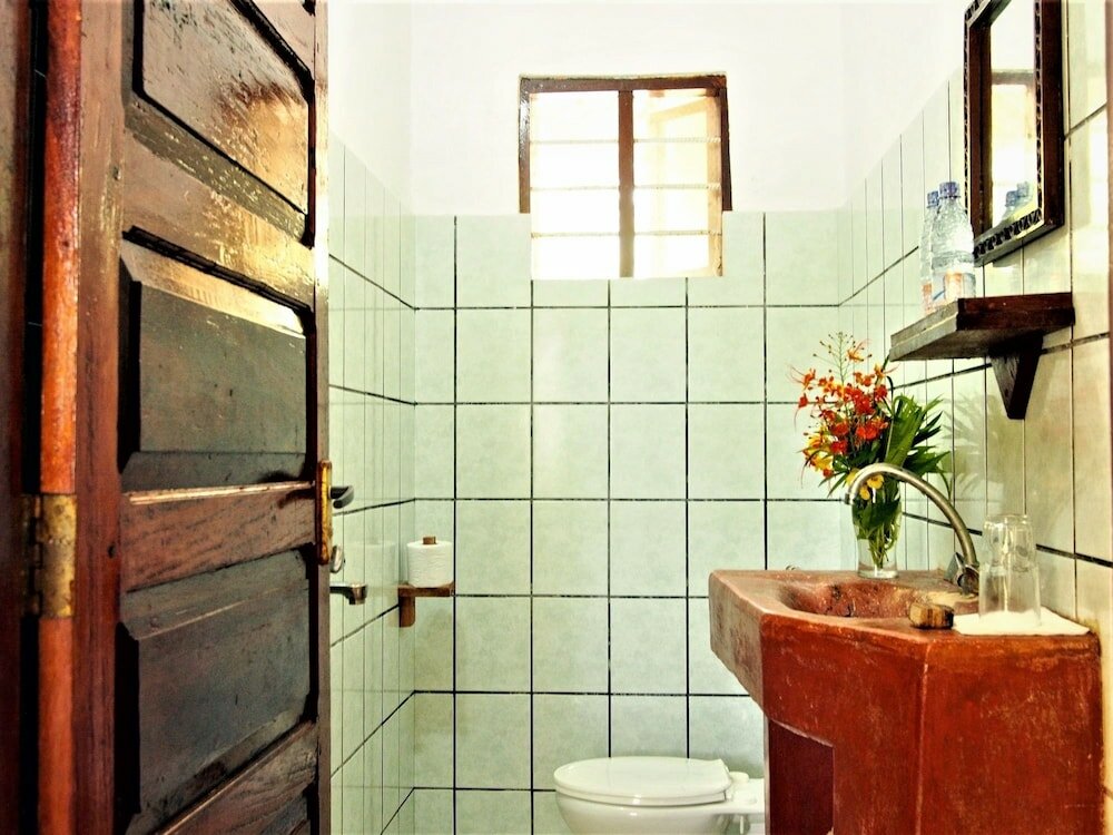 Фото Pakachi Beach Resort & Hotel