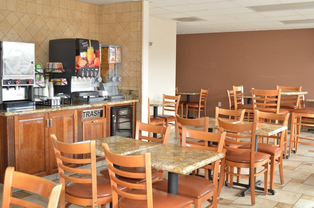 Фото Laurel Inn Motel