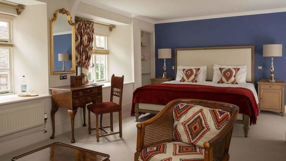 Фото The Priory Hotel