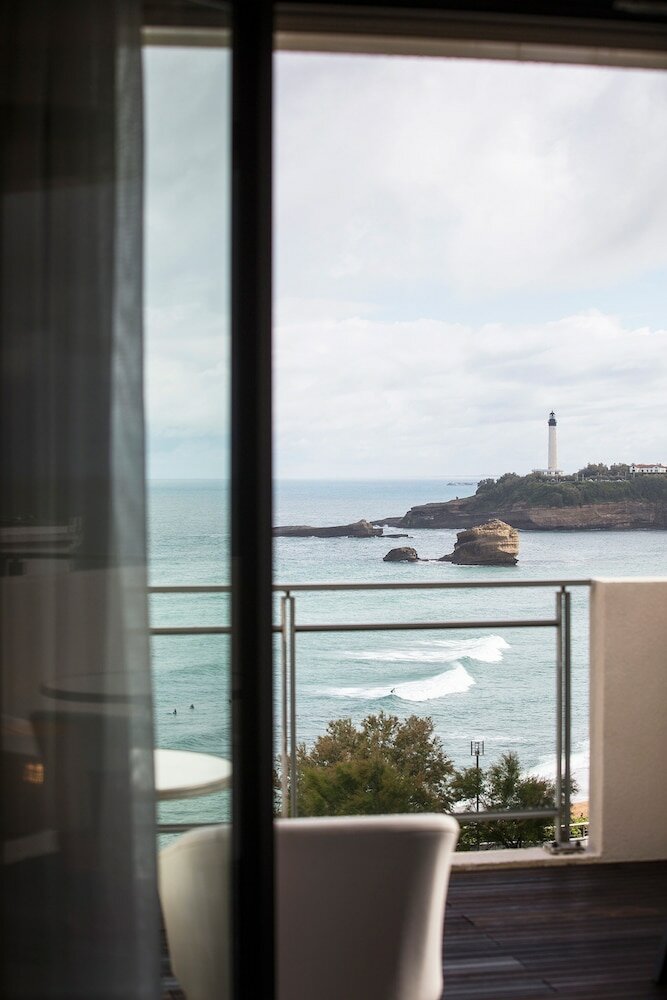 Фото Hotel Le Café de Paris