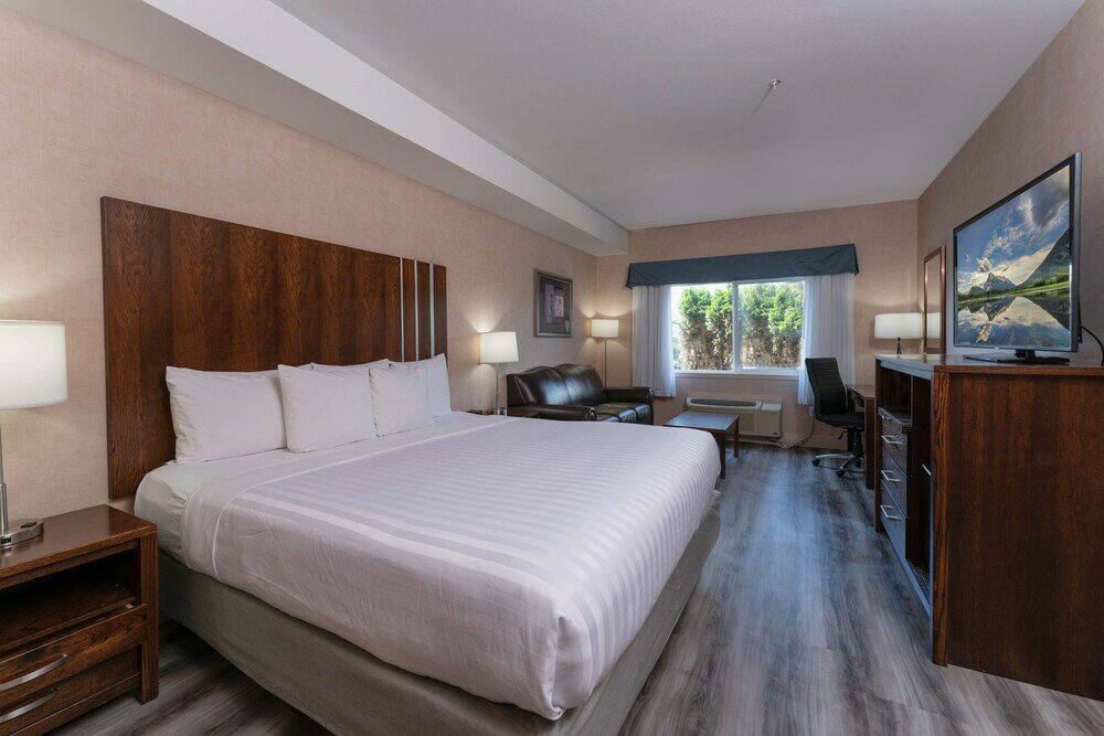 Фото Best Western Cranbrook Hotel