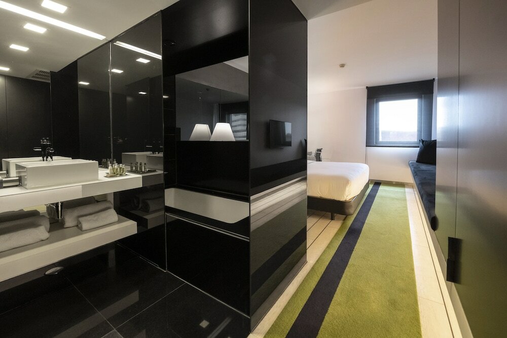 Фото DoubleTree by Hilton Lisbon - Fontana Park