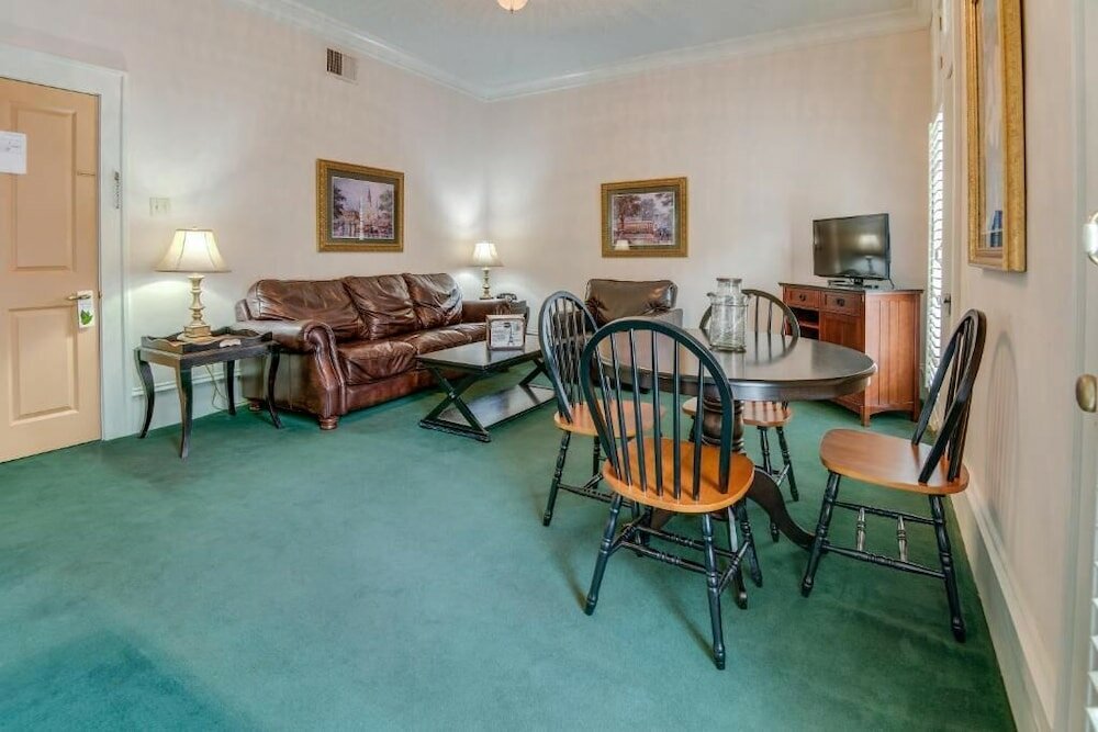 Фото Chateau Orleans