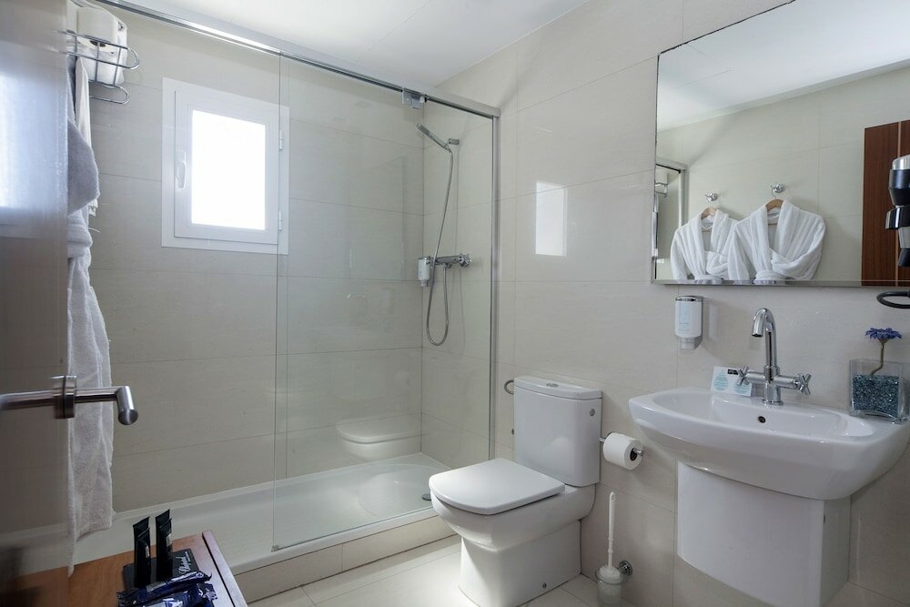 Фото Hotel Portofino Mallorca