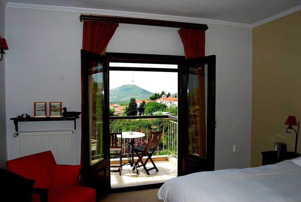 Фото Jennifer Home Hotel