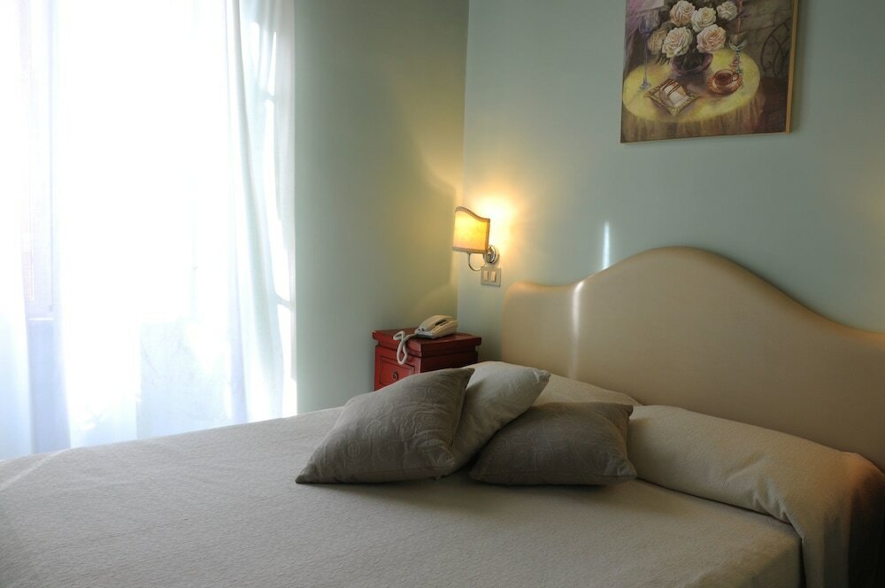 Фото 95 Rooms in Rome