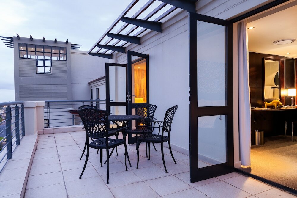 Фото Colosseum Luxury Hotel