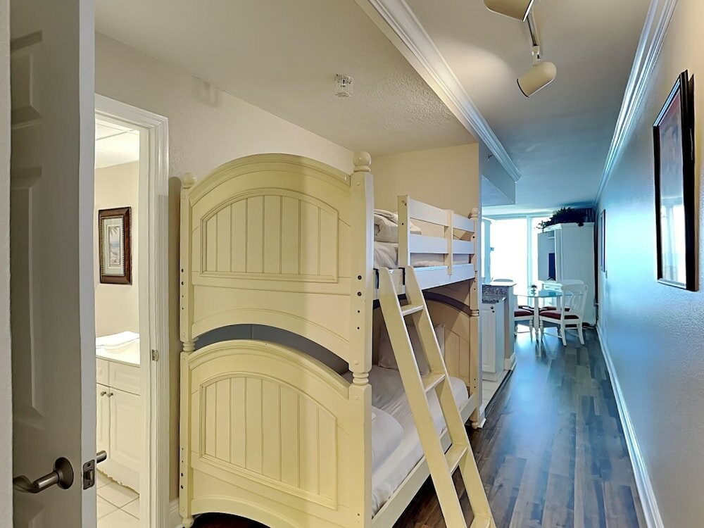 Фото Emerald Beach Resort by Southern Vacation Rentals