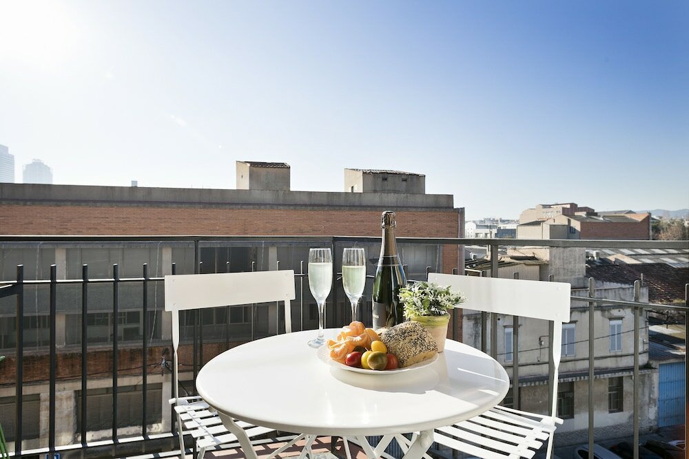 Фото Mar Apartments