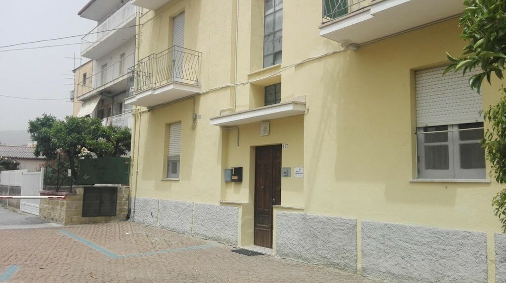 Фото Barnet House Lamezia