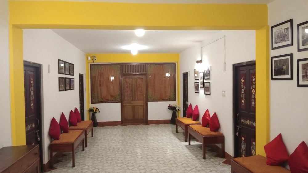 Фото Hotel Flora Fountain