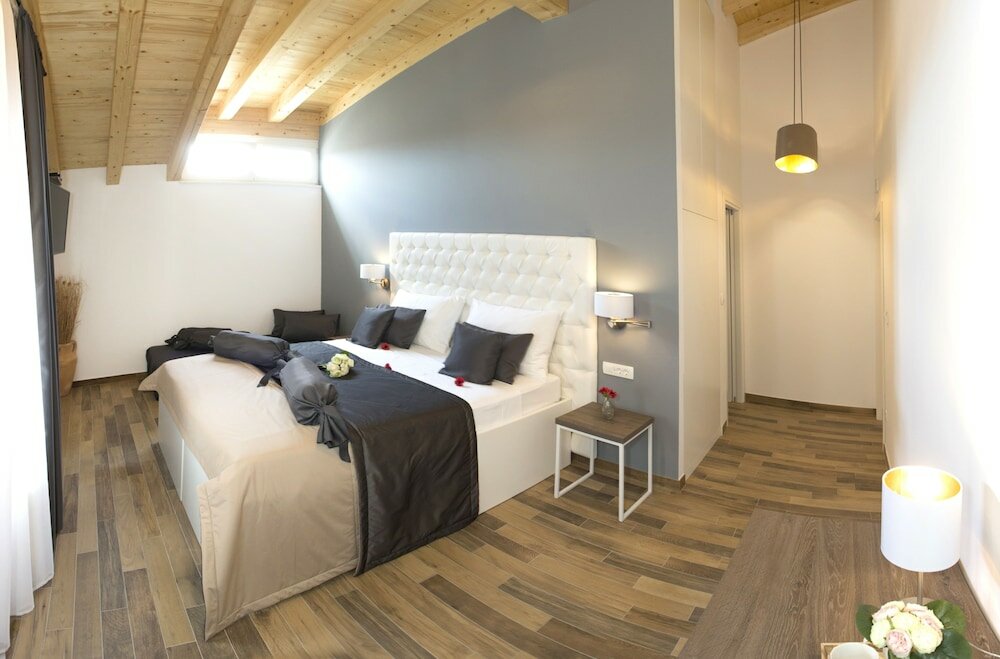 Фото Aspalathos Residence