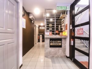 Гостиница Oyo 89465 Golden Lounge