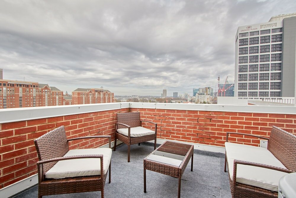 Фото Sonder Baltimore Place