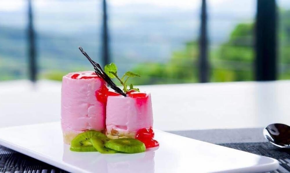 Фото Pine Hill Residence