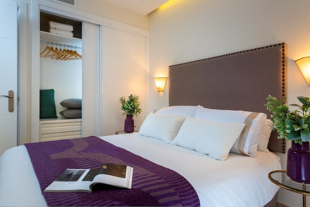 Фото Brand New Apartment With Terrace, Prime Location - Murillo