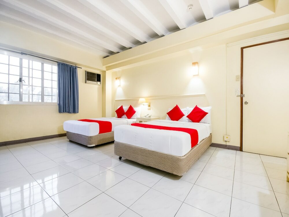 Фото Vaccinated Staff - Capital O 465 Ford's Inn