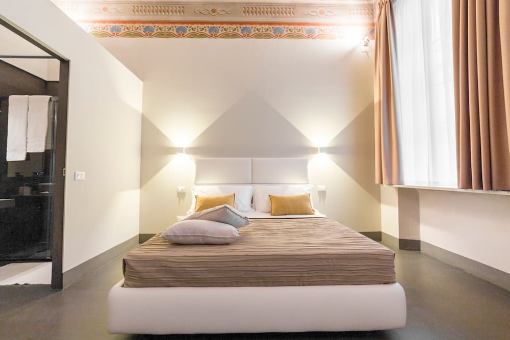 Фото Lucus Exclusive B&b