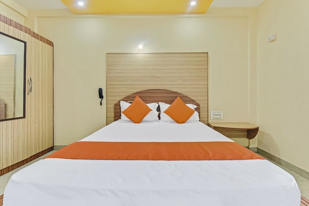 Фото Spot On 46956 Kalparukshaa Lodge