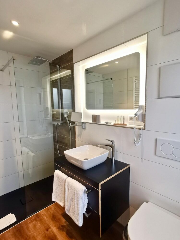 Фото H23 Boardinghotel