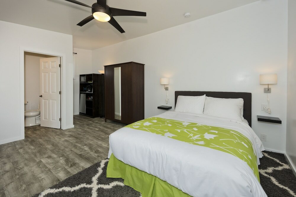 Фото Hale 'Ohu Bed & Breakfast