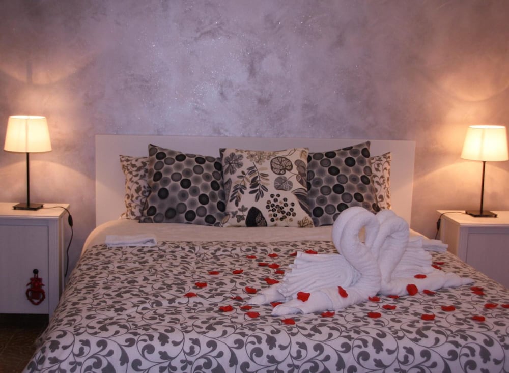 Фото Central House