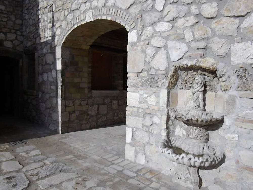 Фото Hotel Residence il Feudo