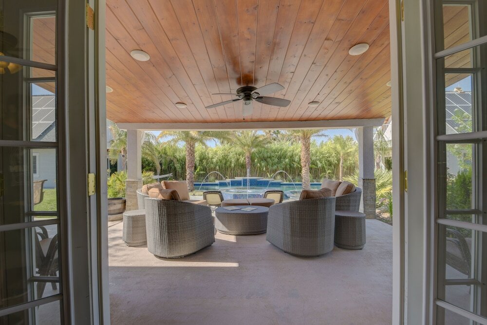 Фото Sanctuary Pond and Pool