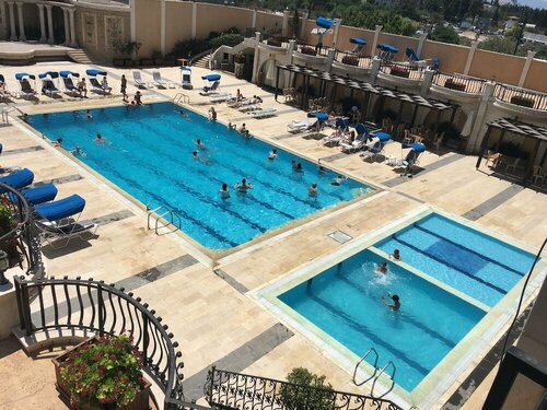 Гостиница Platinum Hotel в Суре