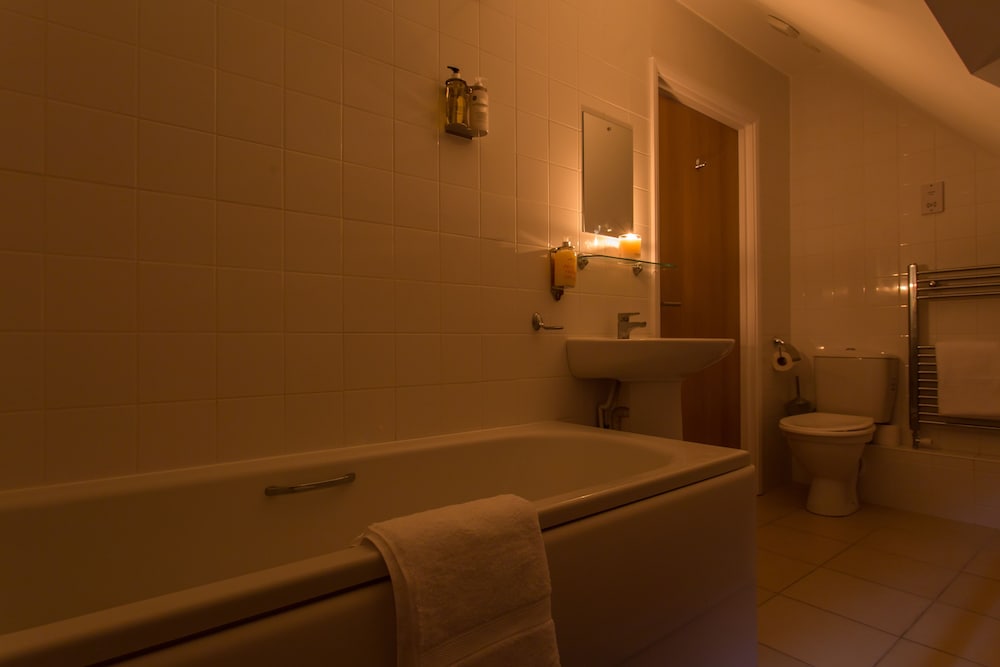 Фото The Rana Apartments