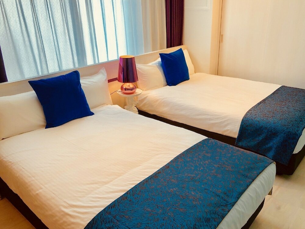 Фото Very Hotel Dotonbori