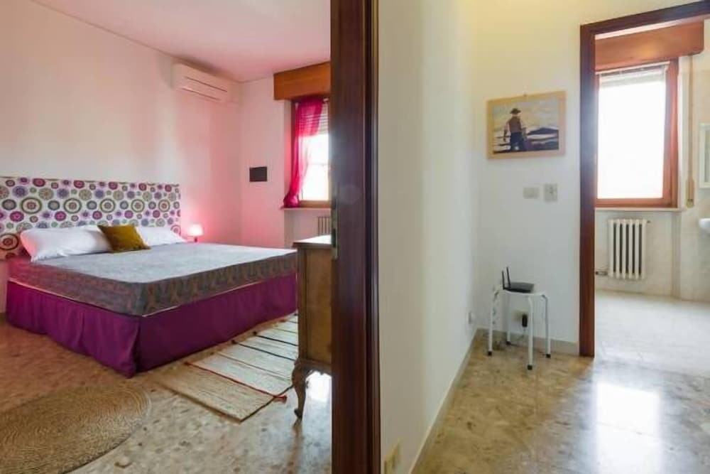 Фото Cosy Moon Apartment