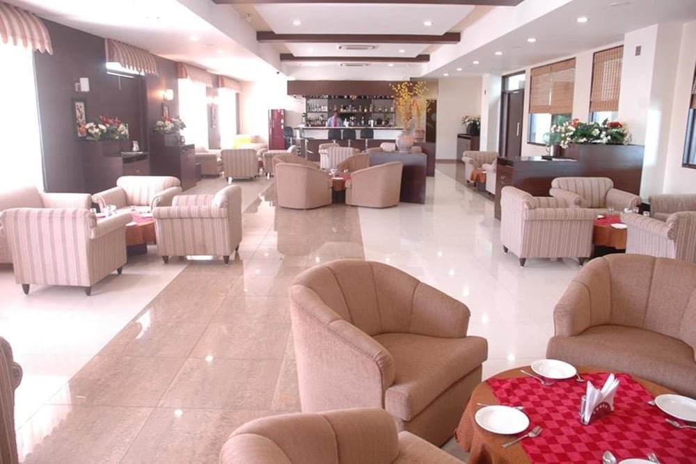 Фото Hotel Grand International