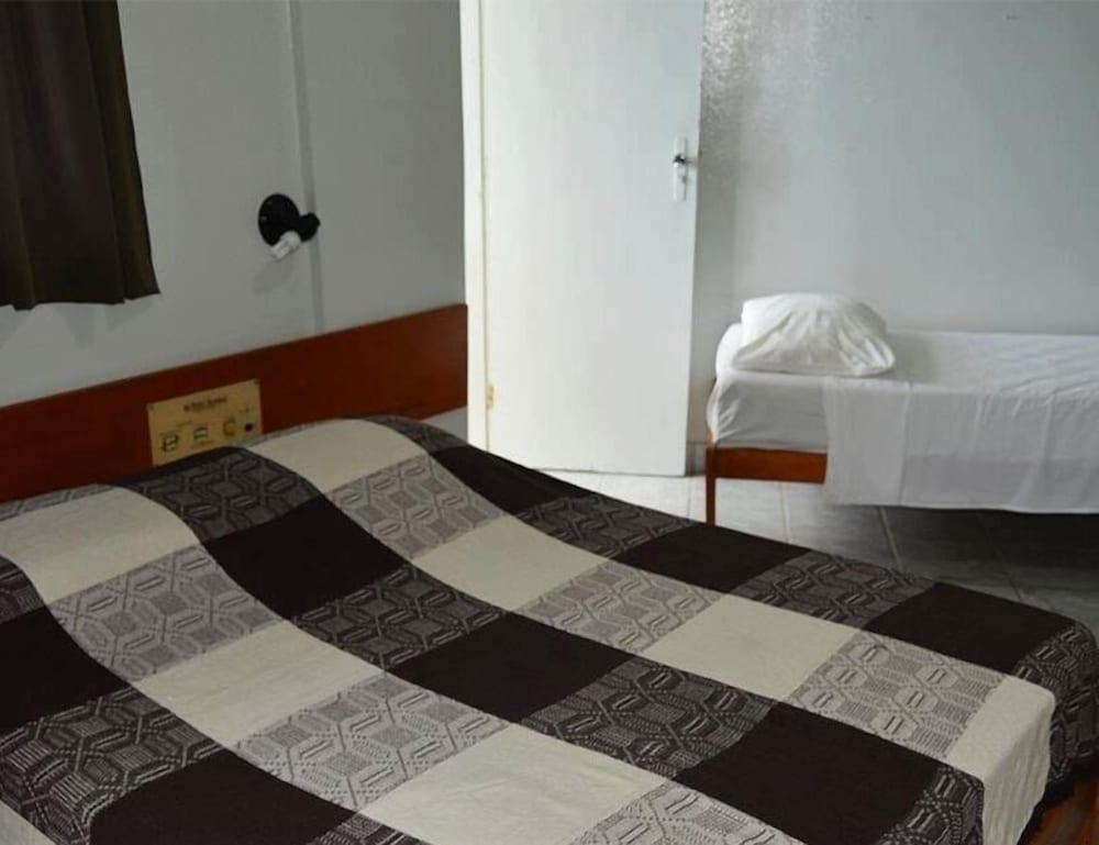 Фото Hotel Samburá