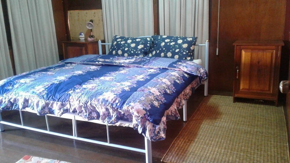 Фото Soutchai Pakse Backpacker Hostel