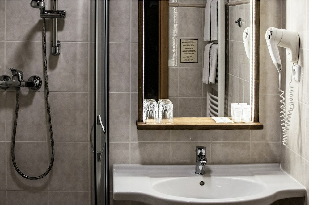 Фото Hotel Gendorf