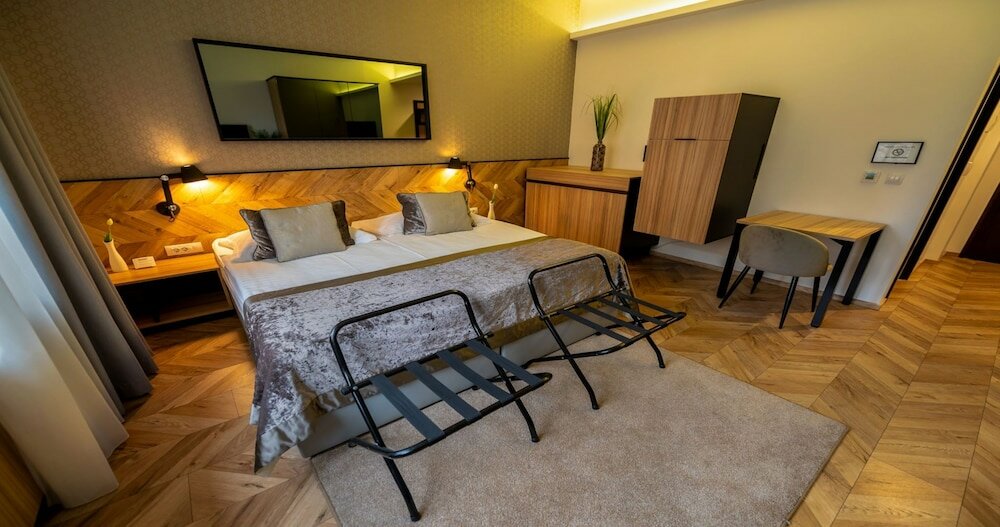 Фото Urban Boutique Hotel