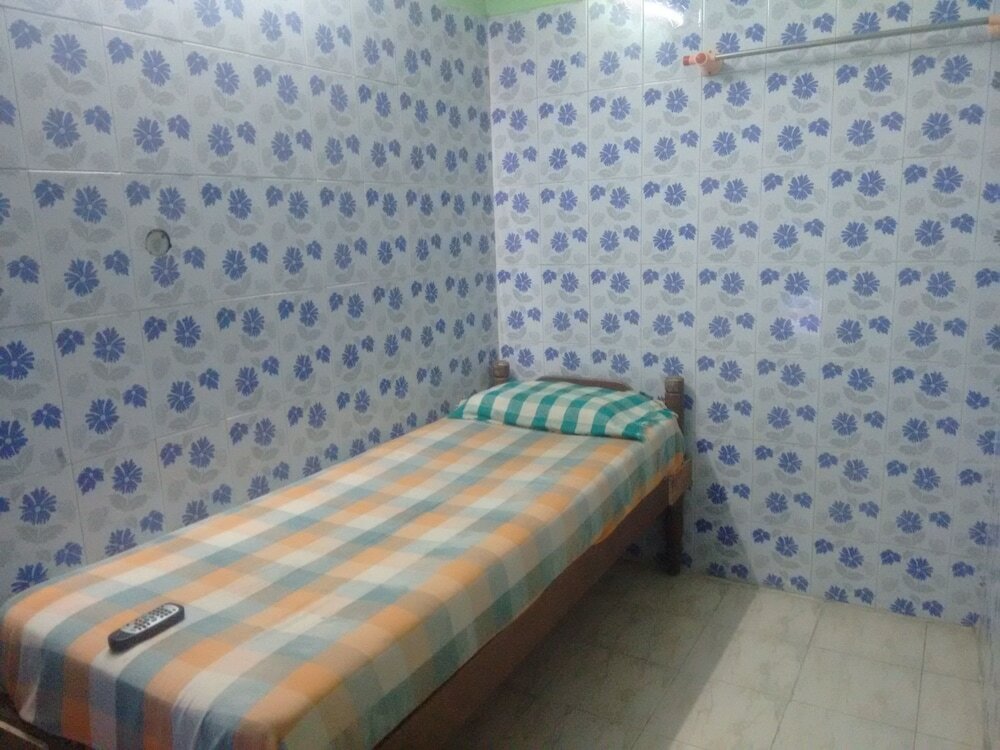 Фото New Regency