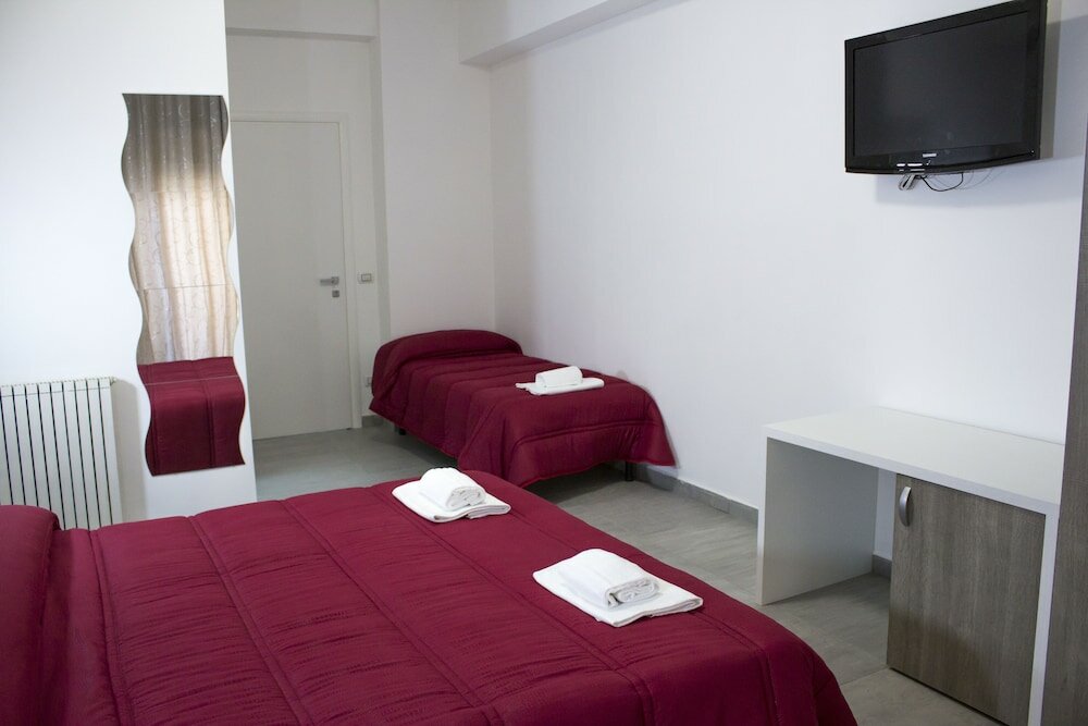 Фото Suites Roma Tiburtina