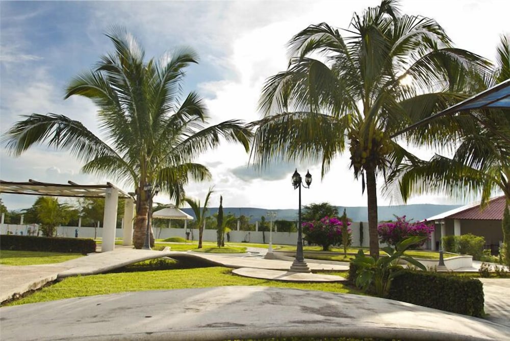 Фото Hotel Hacienda San Francisco